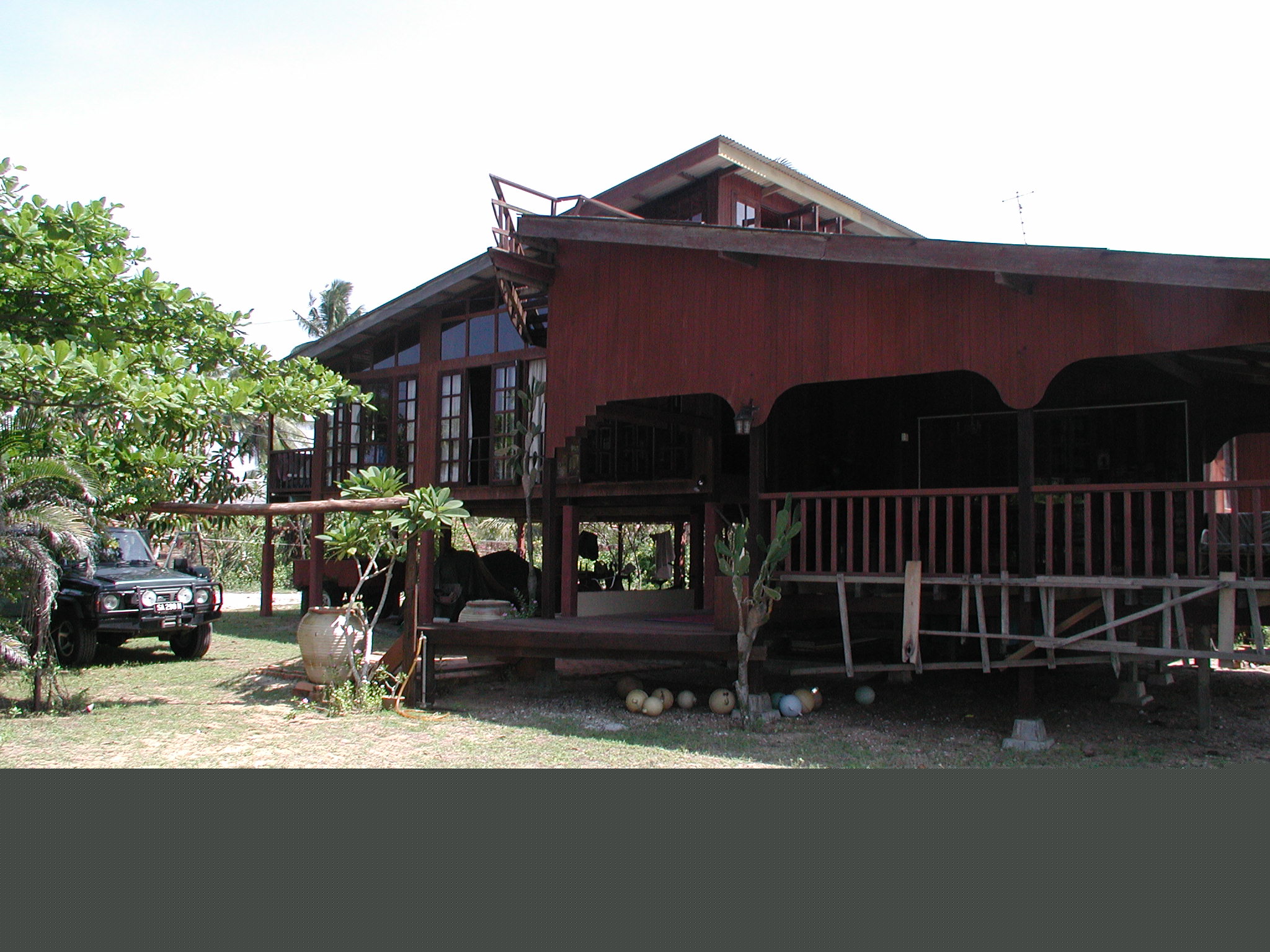 marang hse. front.jpg